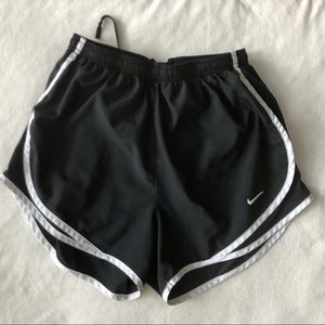 nike dry fit running shorts